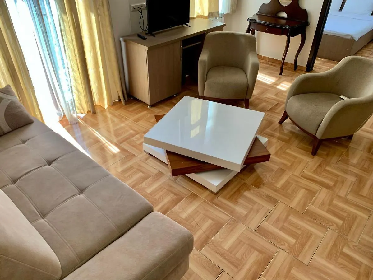 Hotel Port Altus Batumi